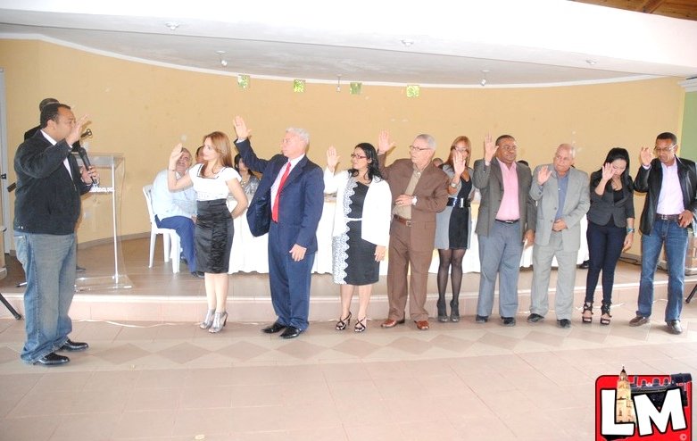 Juramentación del Circulo de Locutores en Moca